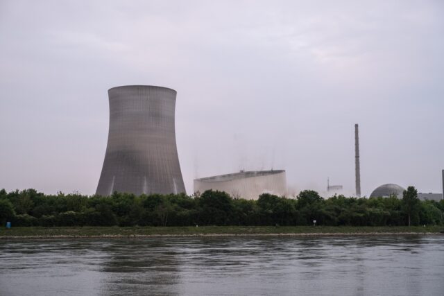 60094084.jpg